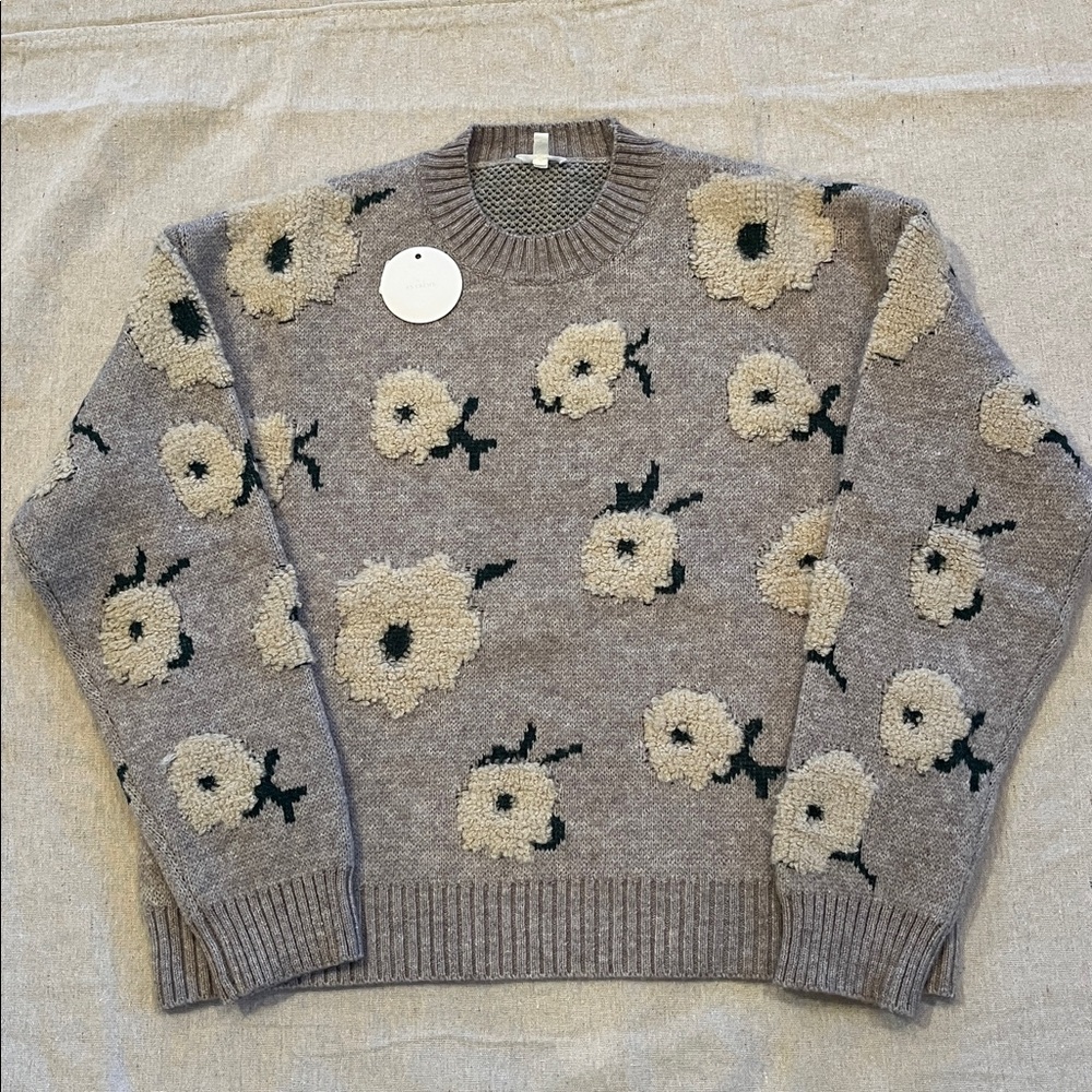 En Crème Shelby Flower Cloud Sweater - Grey Green - Picture 3 of 11